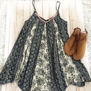 Black and white dress